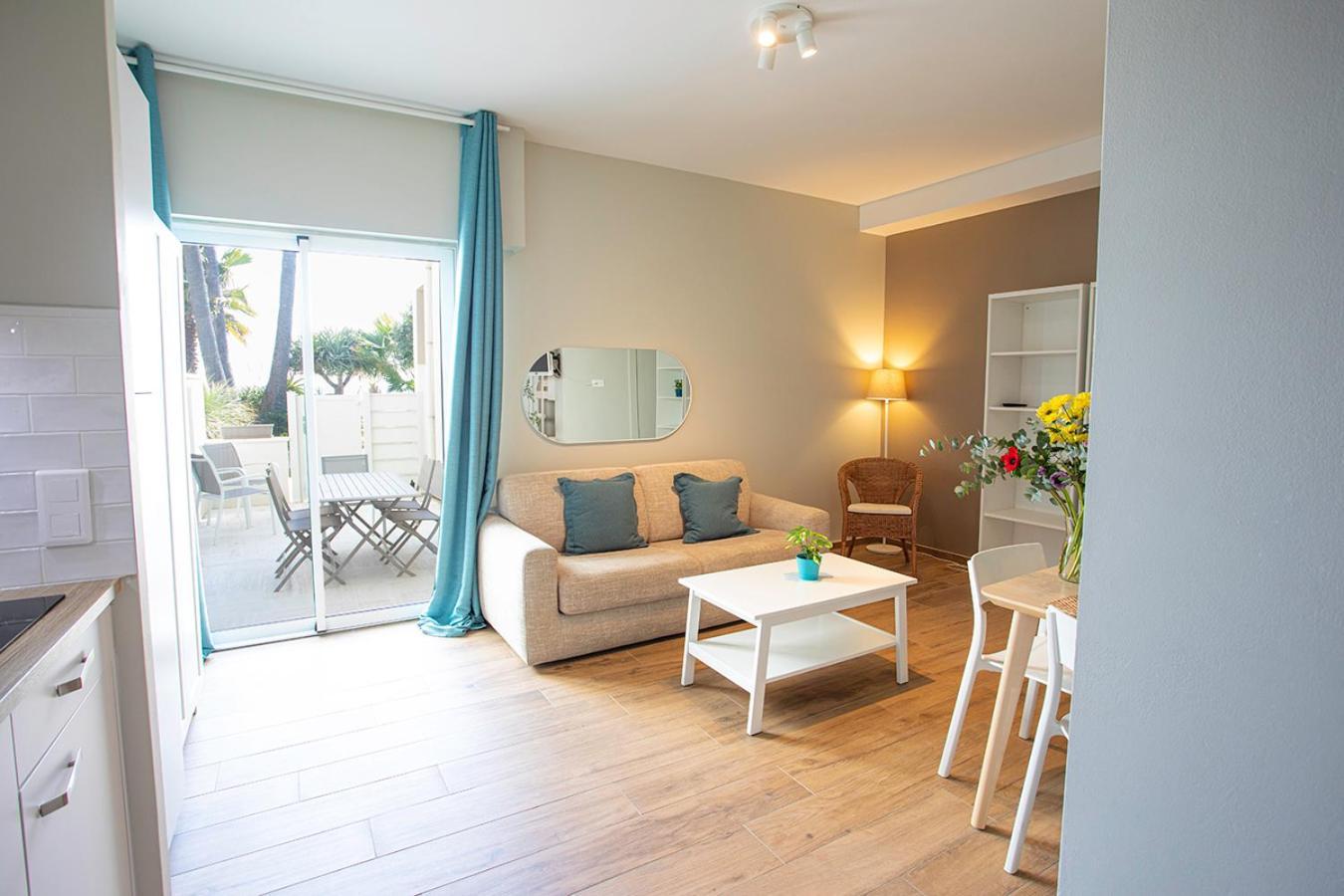 Résidence Rivazur Cavalaire-sur-Mer Extérieur photo